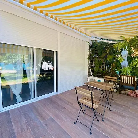 Garden - Sea Views Apartment *